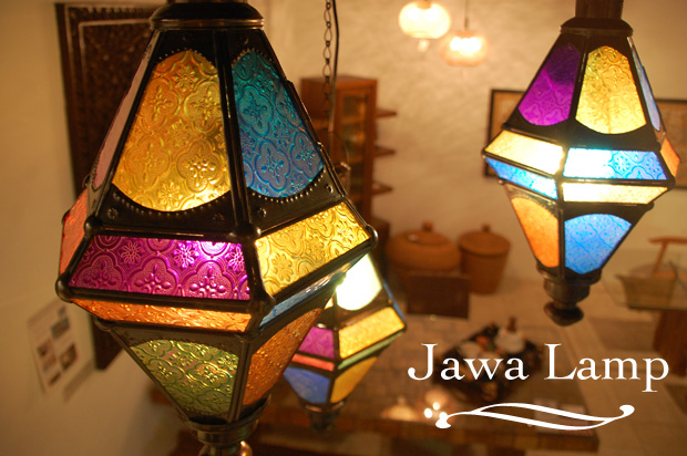 アジアン家具KAJAのジャワガラスのランプ
