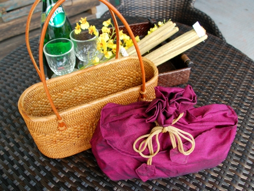 バリの伝統工芸アタバッグ