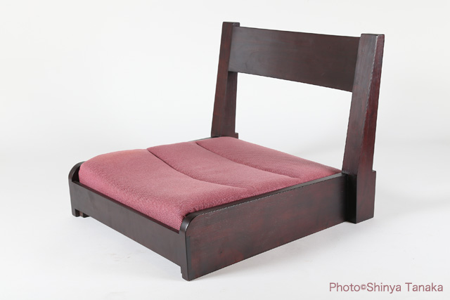 吉祥寺KAJAが製作した武蔵野市の座椅子