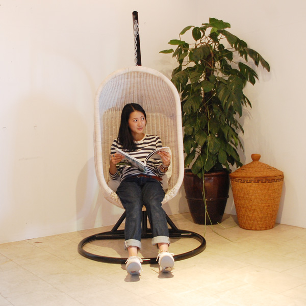 アジアン家具KAJAゆったり読書できるハンギングチェア